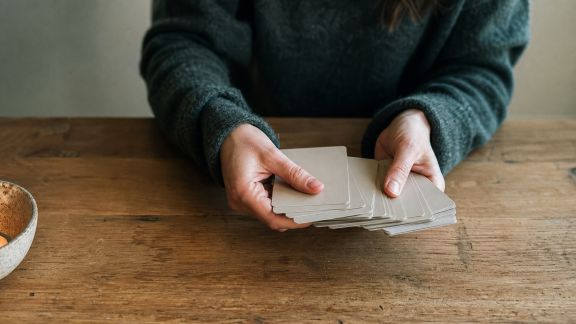 Le rôle de l'intention dans la lecture des cartes expliqué pas à pas